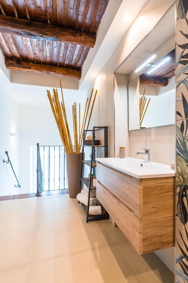 Residenza Partanna By Napoliapartments Zewnętrze zdjęcie