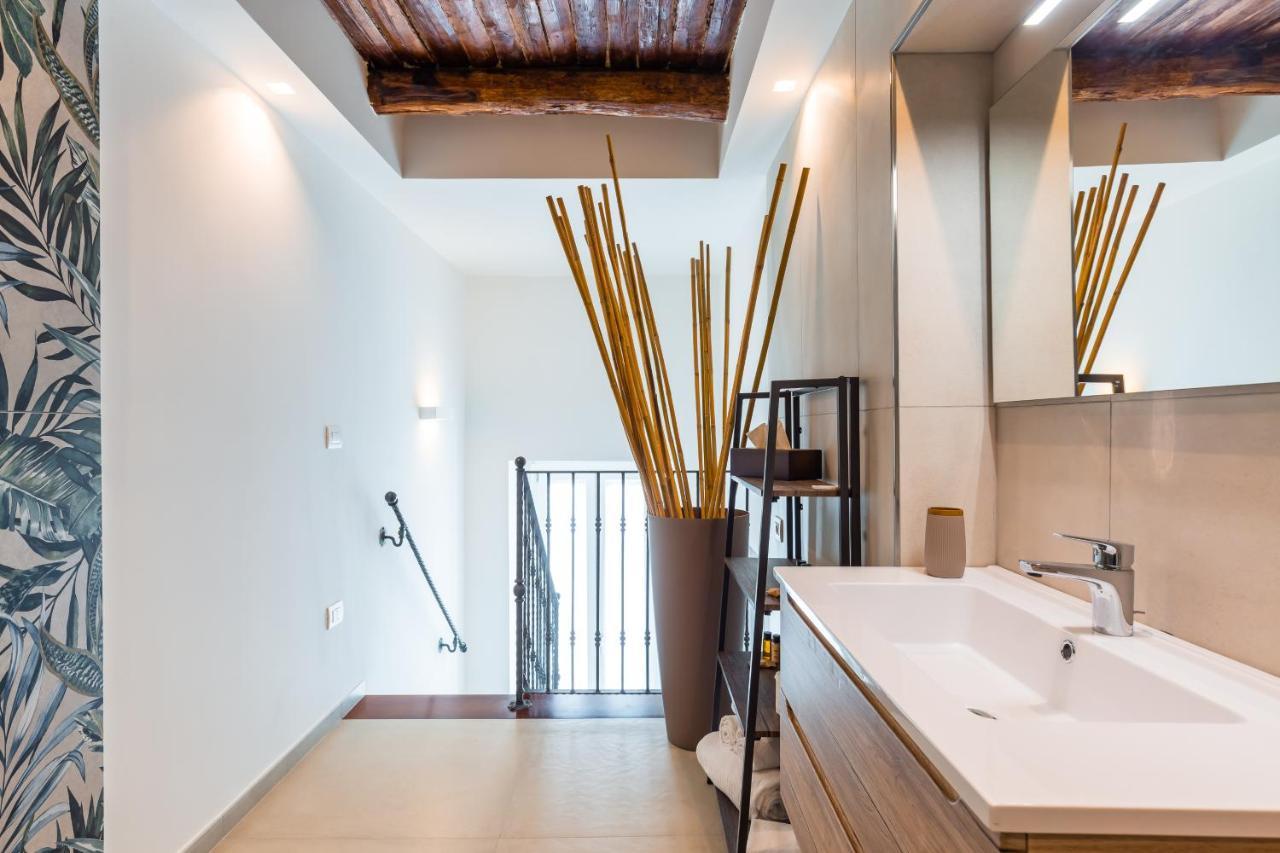 Residenza Partanna By Napoliapartments Zewnętrze zdjęcie